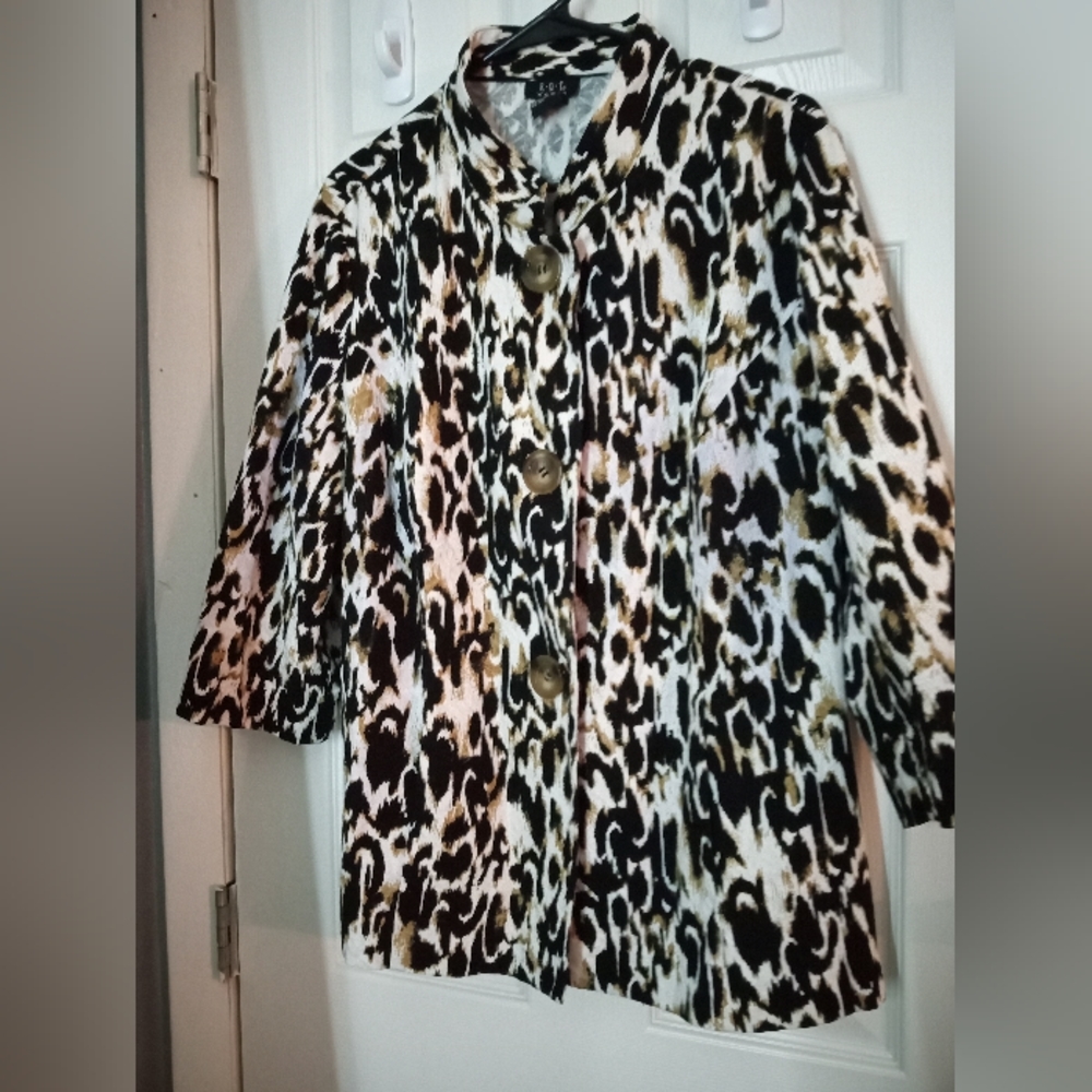Women's 3/4 Sleeve Jacket Animal Print